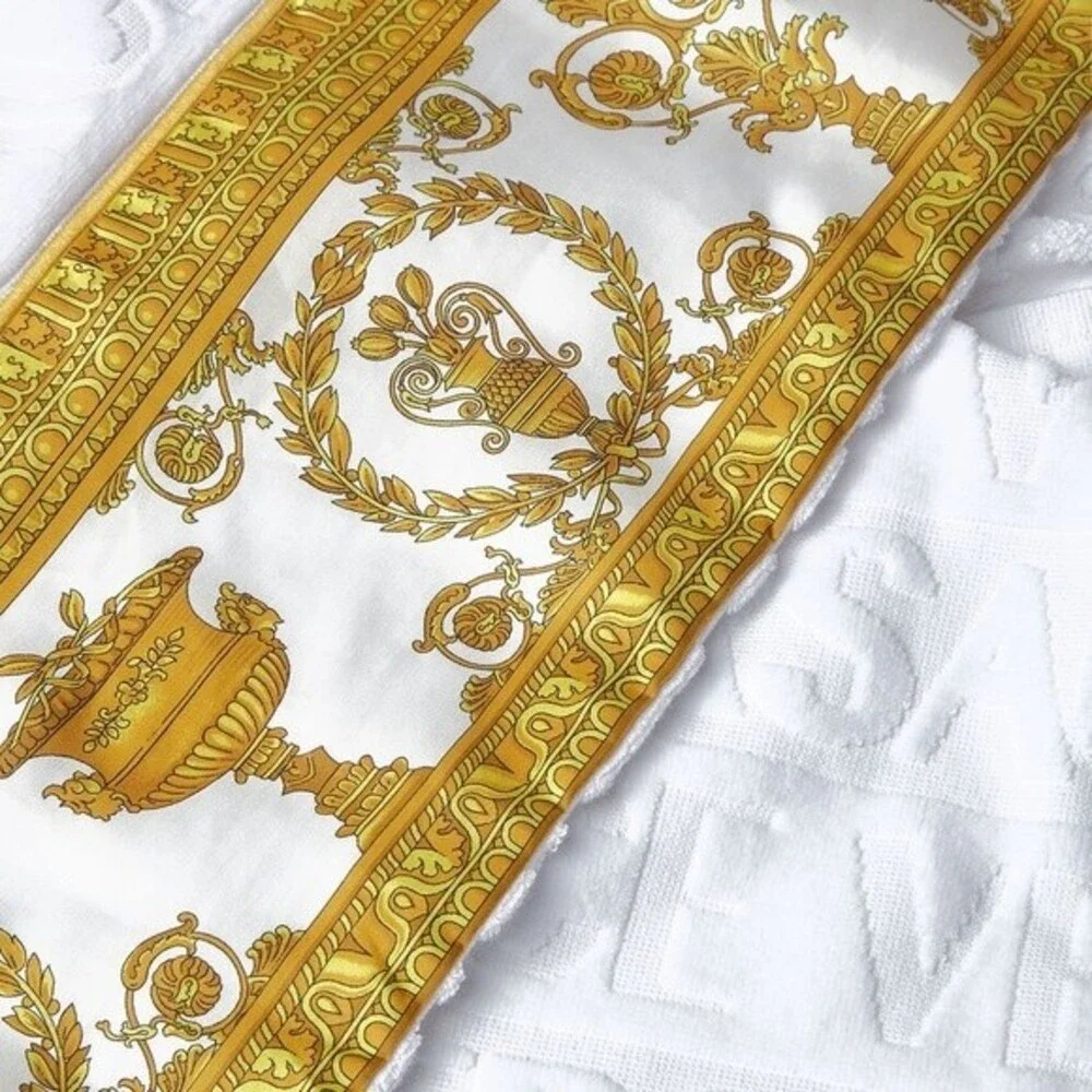 Versace I ♡ Baroque Bath Towel White / Gold 39 x 63